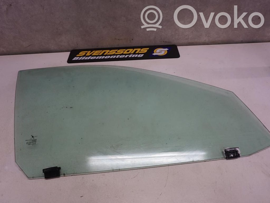 Saab 9-3 Ver2 Pagrindinis priekinių durų stiklas (keturdurio) 