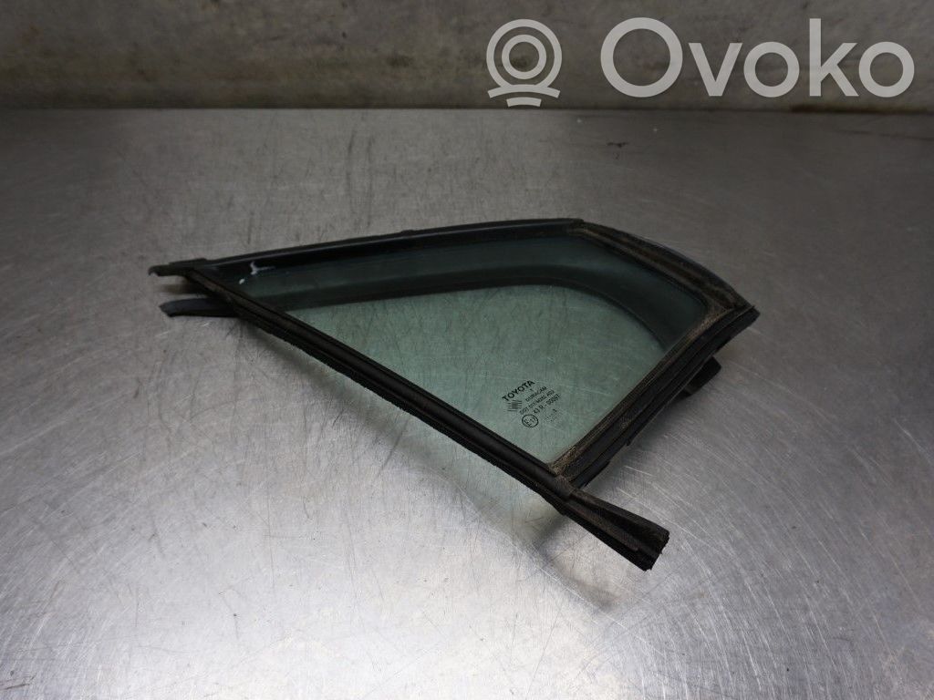 Toyota Yaris Front door vent window glass four-door 