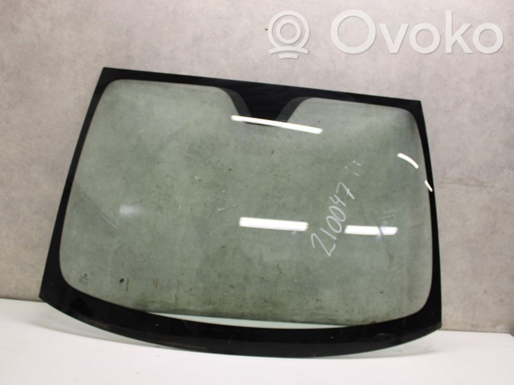 Front windscreen/windshield window   51787582,231006