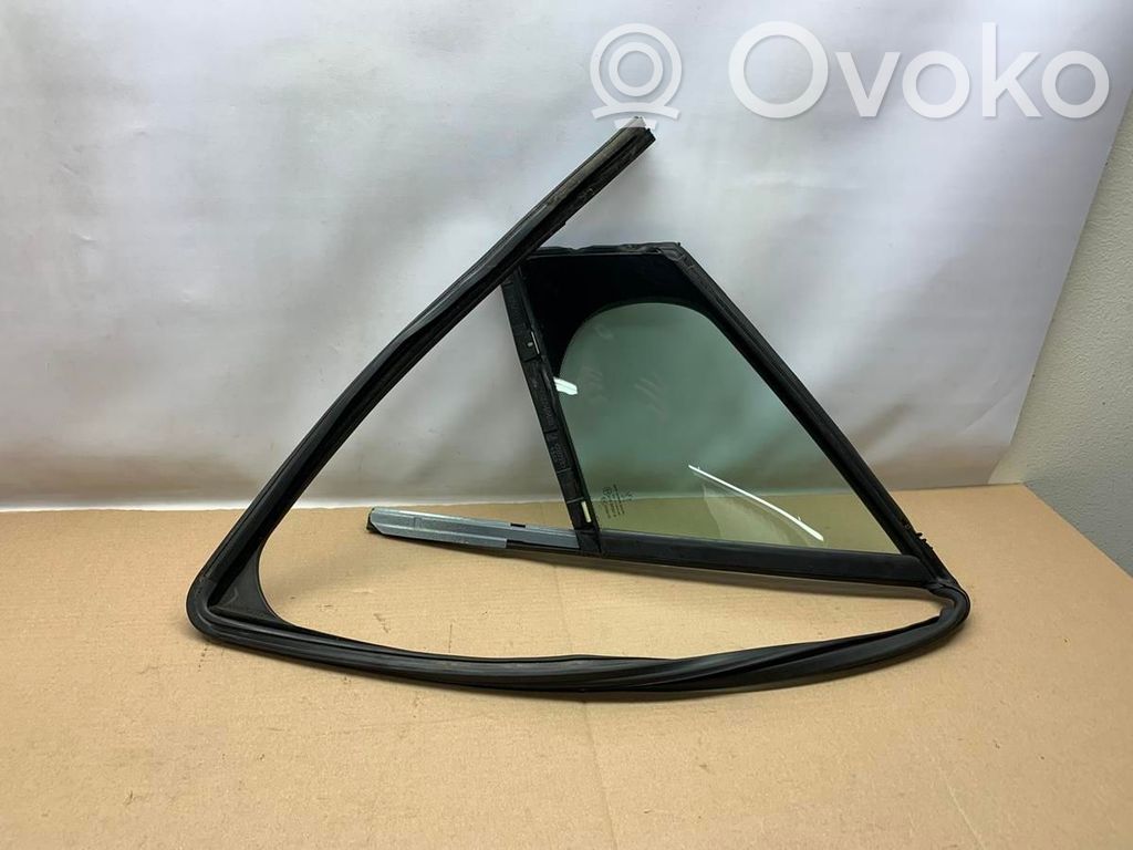 Peugeot 308 Szyba karoseryjna drzwi przednich 