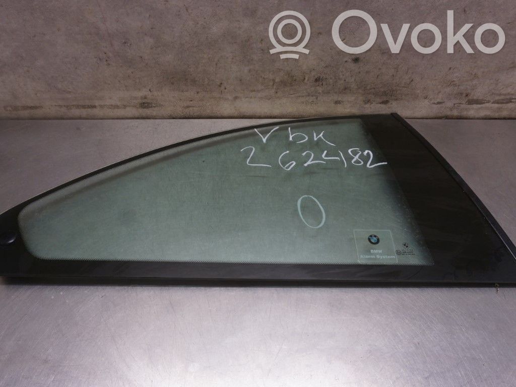 BMW 3 E46 Vidrio lateral trasero 