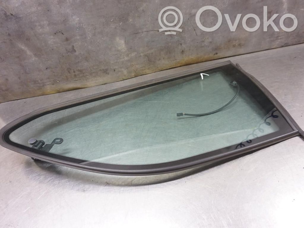 BMW 3 E36 Szyba karoseryjna tylna 