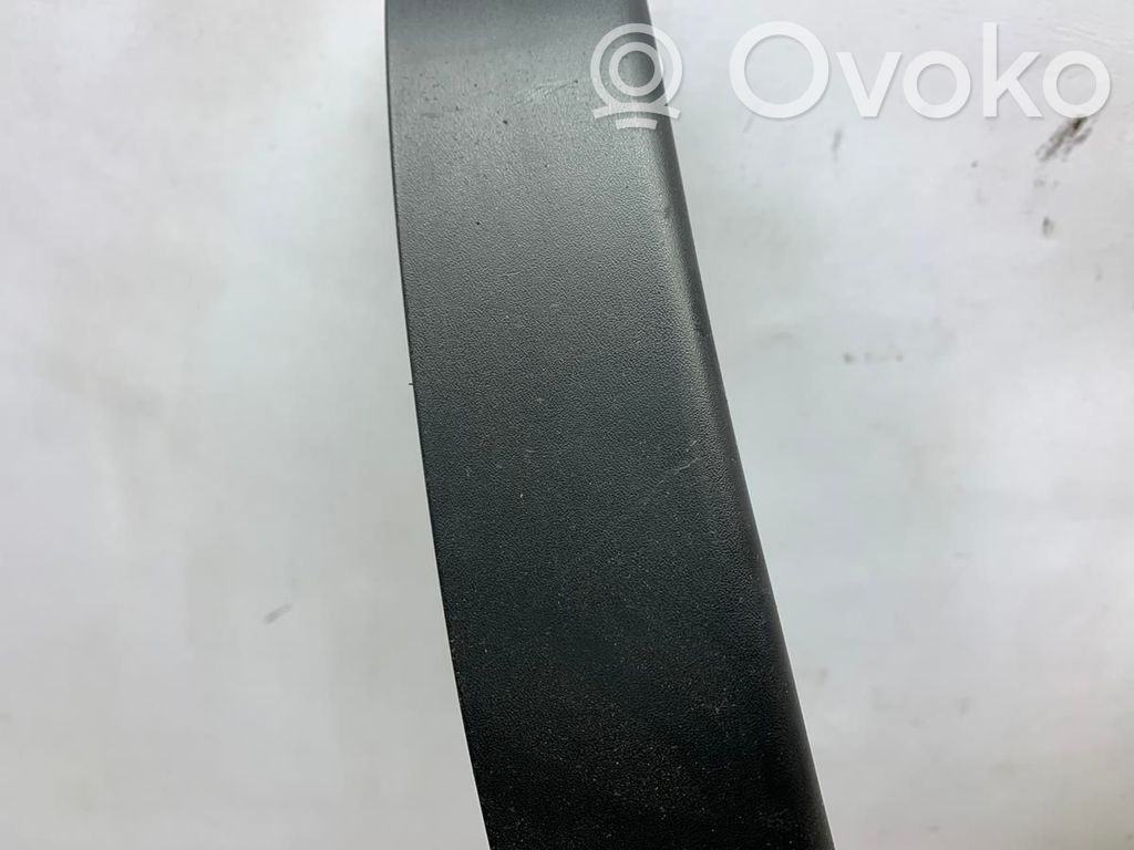 Nissan Qashqai+2 Listwa błotnika przedniego 