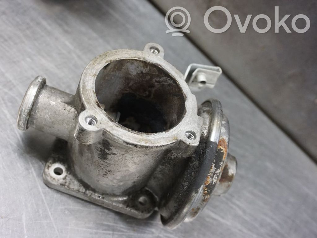 BMW 3 E90 E91 EGR vožtuvas 