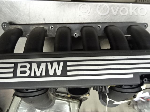 BMW 5 E60 E61 Kolektorius įsiurbimo 