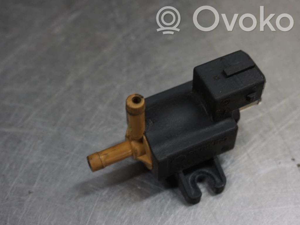 Volvo XC60 Supapă vacuum 