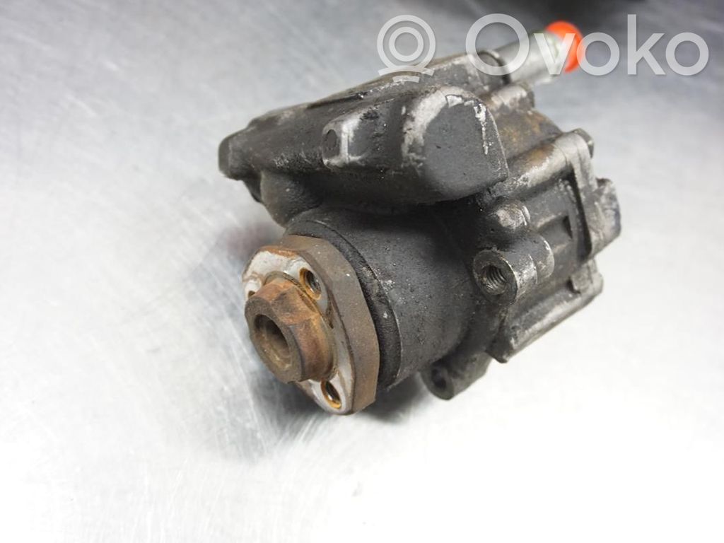 Volkswagen Polo III 6N 6N2 6NF Pompa servosterzo 