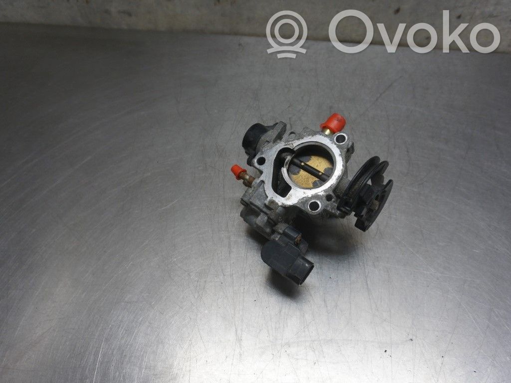 Toyota Corolla Verso E121 Throttle valve 