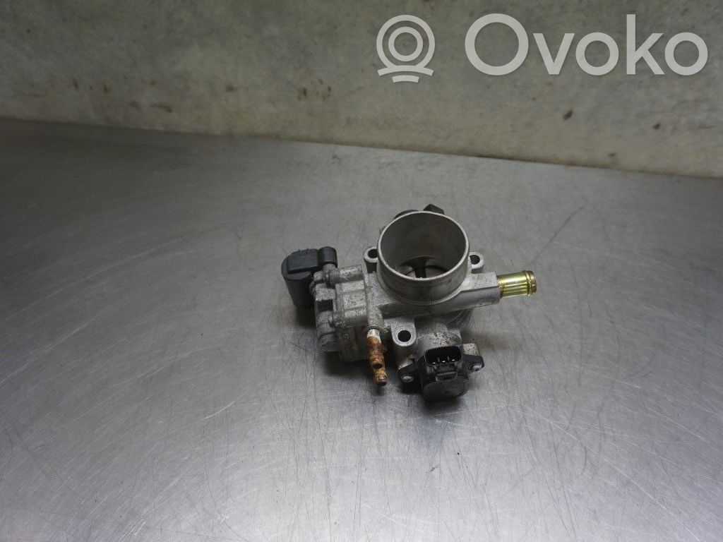 Toyota Corolla Verso E121 Throttle valve 