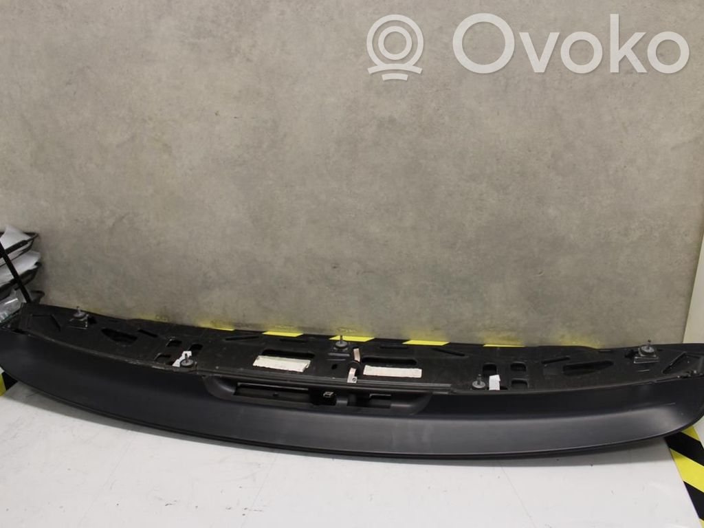 BMW X5 E70 Moldura inferior del parachoques trasero 