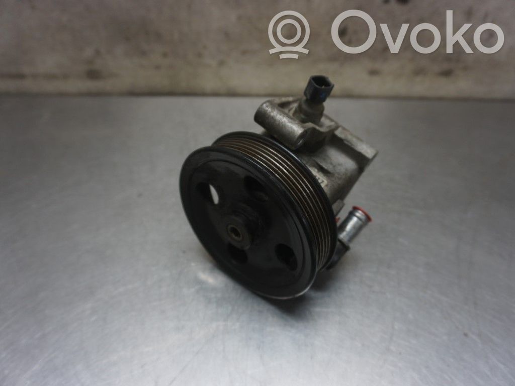 Ford Focus Power steering pump 