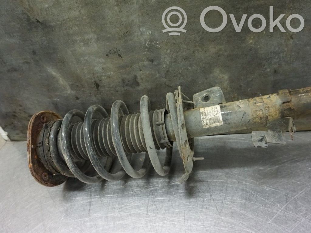 Volvo V70 Amortyzator osi przedniej ze sprężyną 