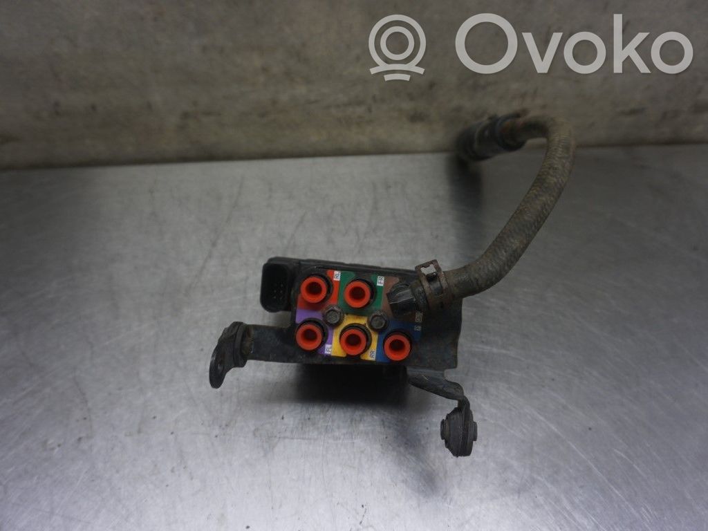 Porsche Panamera (970) Bloc supape suspensie pneumatică 