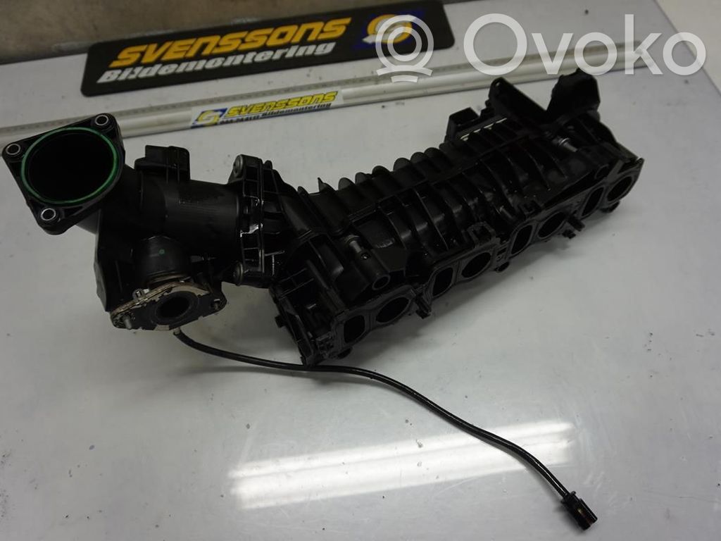 BMW 3 F30 F35 F31 Kolektorius įsiurbimo 