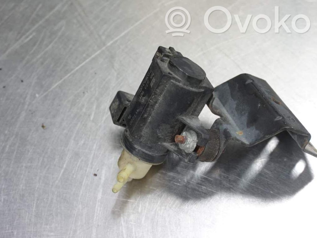 Opel Corsa D Supapă vacuum 