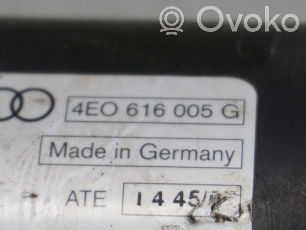 Audi A8 S8 D3 4E Kompresor zawieszenia pneumatycznego osi przedniej 