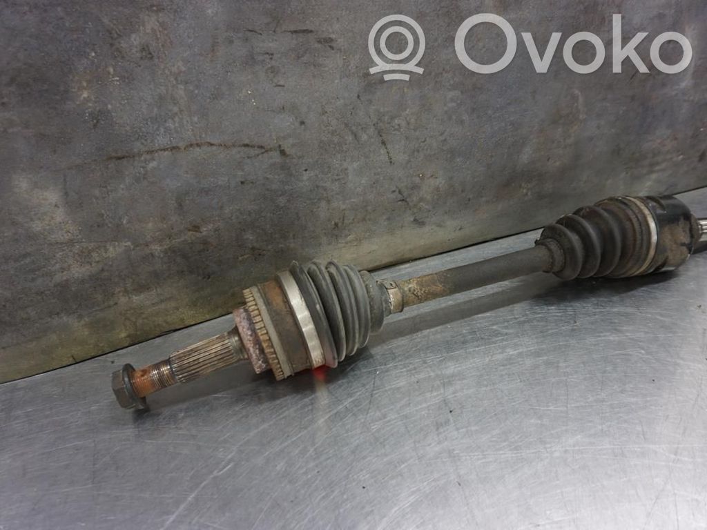 Toyota Corolla E110 Eje de transmisión delantero 