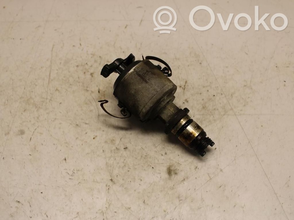 Saab 900 Spark distributor 