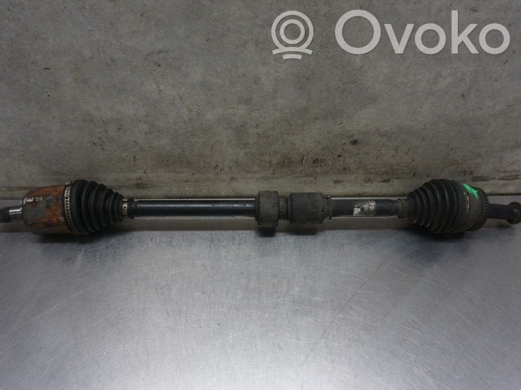 Etuvetoakseli   495001H211,164174