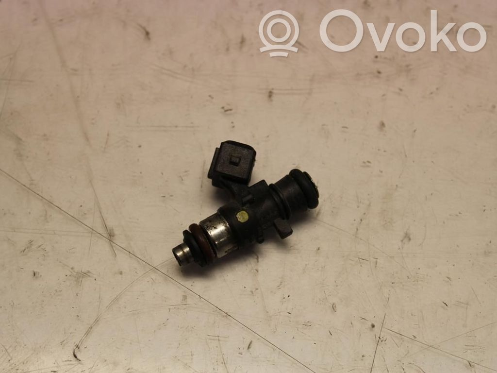 Inyector de combustible   8200759034,173055