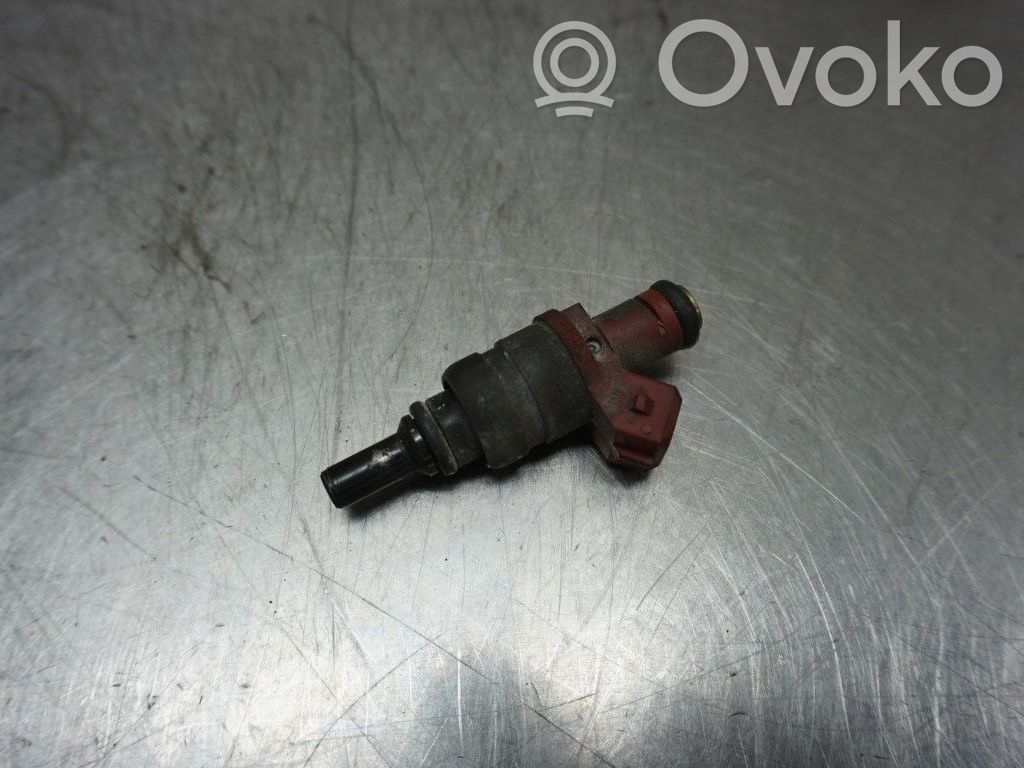 Volvo S40, V40 Inyector de combustible 