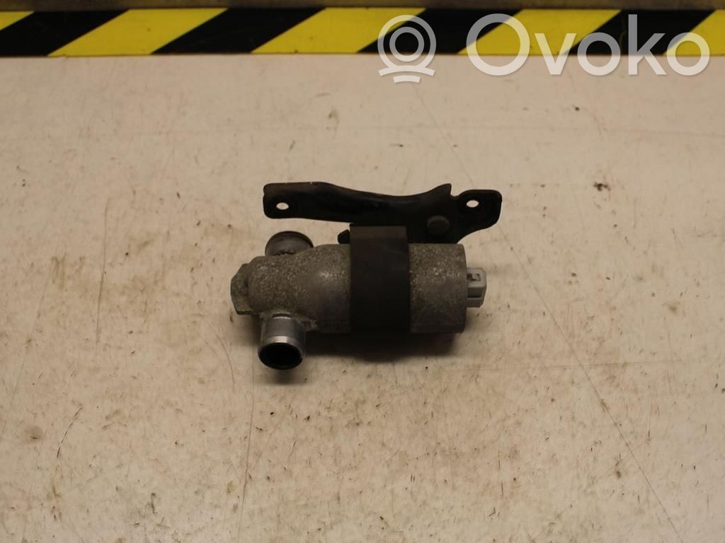 BMW 5 E39 Idle control valve (regulator) 