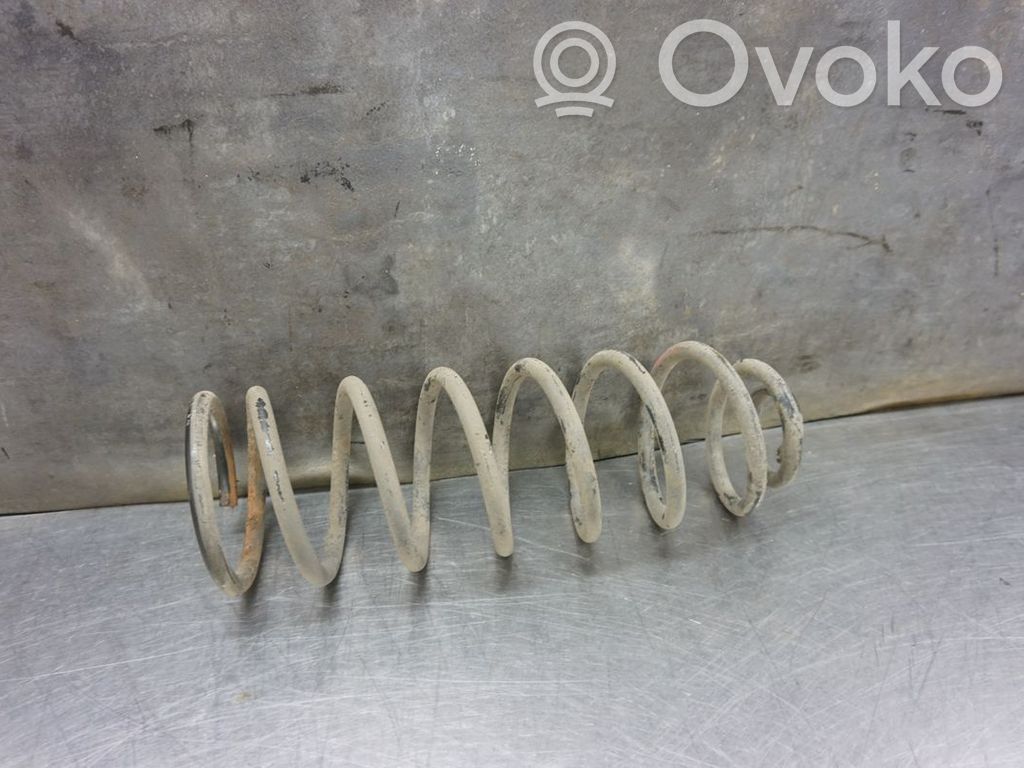 Volvo 850 Arc elicoidal spate 