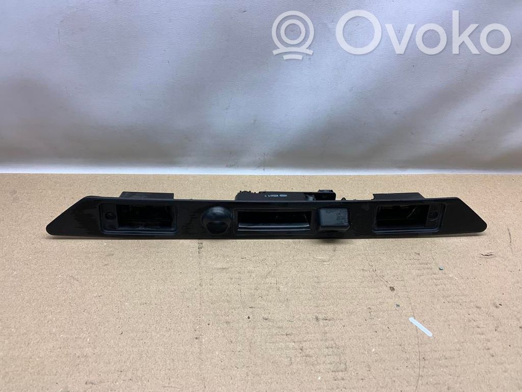 Audi A8 S8 D4 4H Takaluukun/tavaratilan luukun ulkokahva 