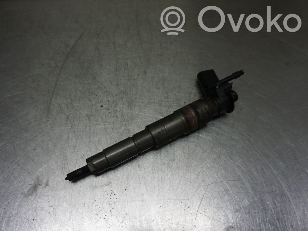 BMW 5 E60 E61 Fuel injector 
