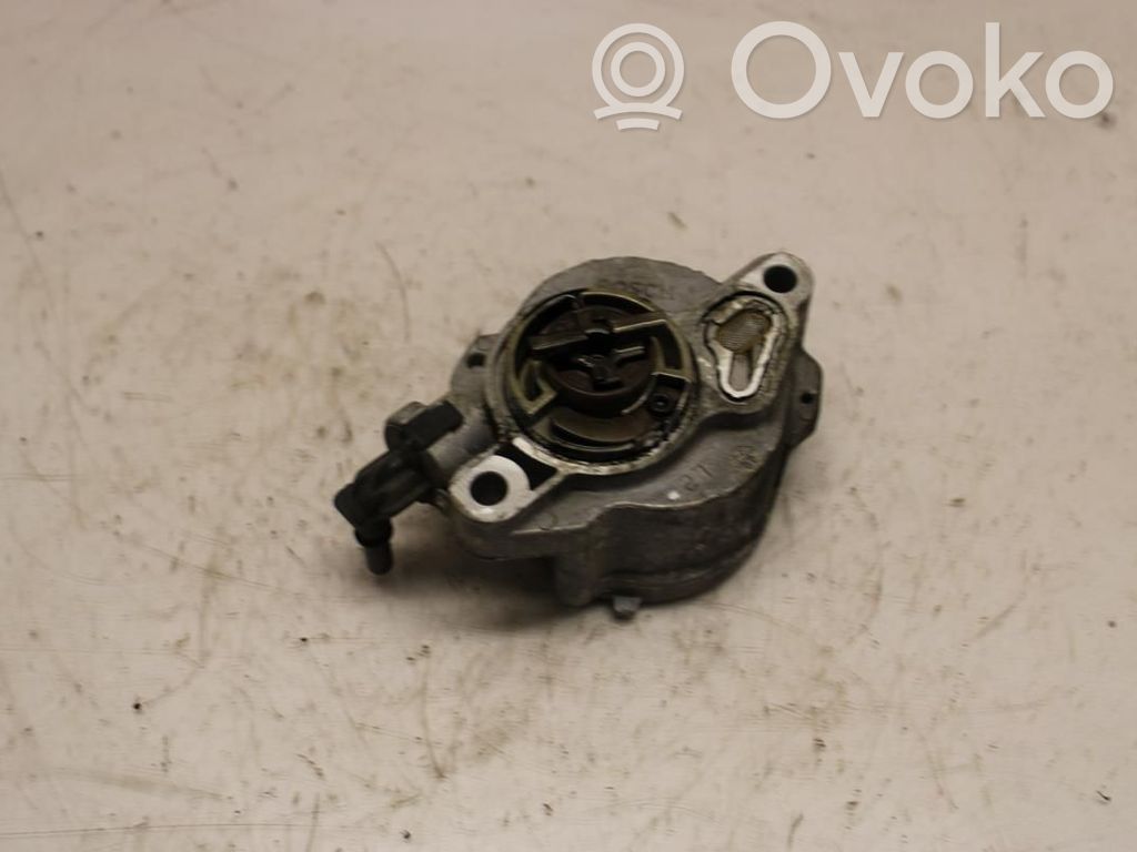 Volvo C30 Pompa a vuoto 