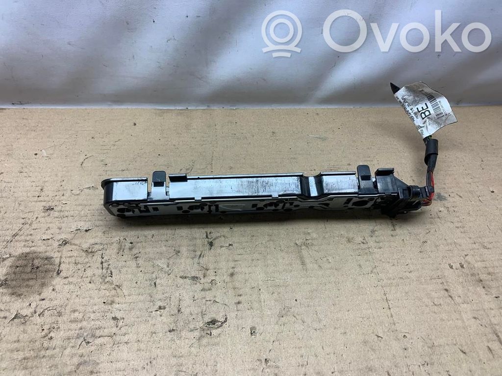 Ford Transit Galinio žibinto dangtelis (lizdas) 