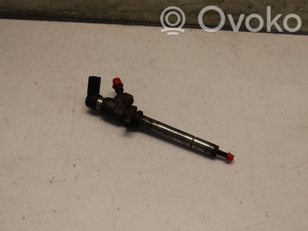 Volvo V50 Polttoainesuutin 