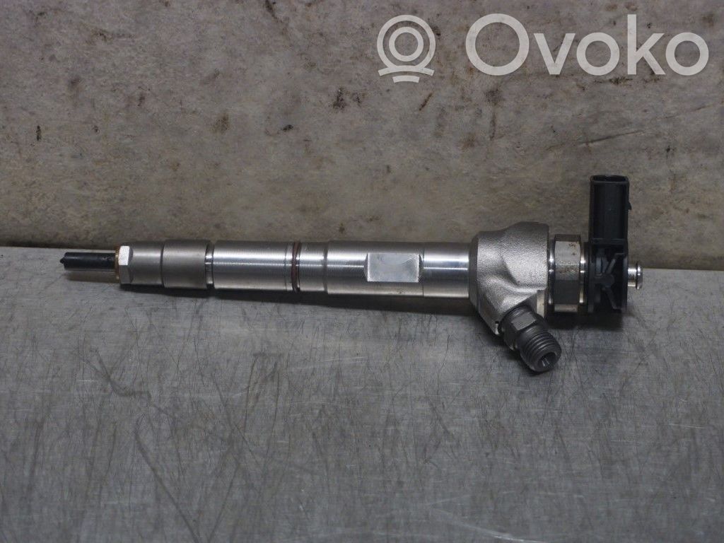 Inyector de combustible   05L130277N,245241