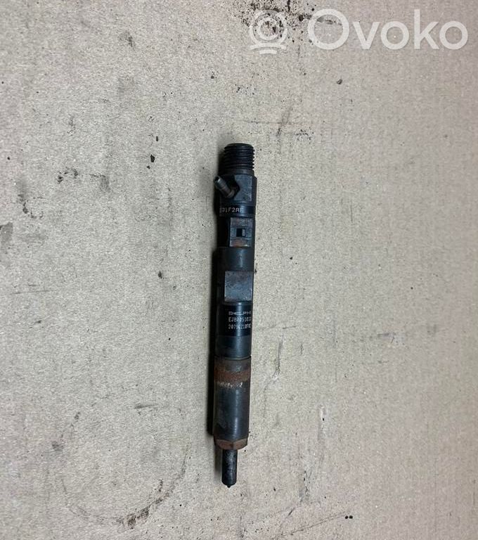 Inyector de combustible   1660000Q0J,N009443