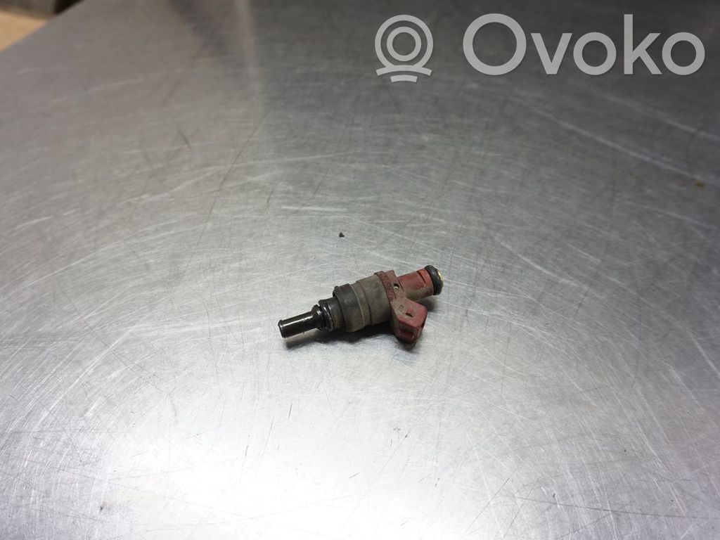 Volvo S40, V40 Inyector de combustible 