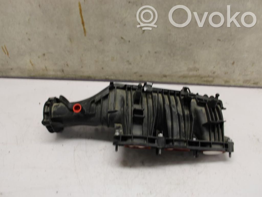 BMW 2 F45 Kolektor ssący 