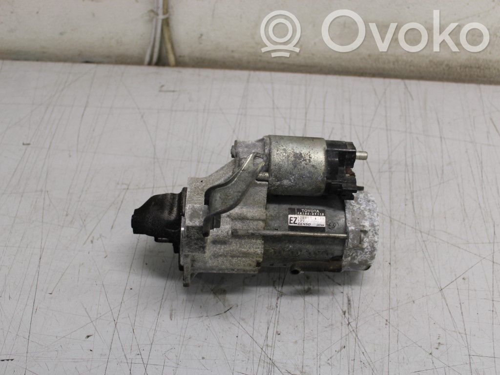 Toyota Yaris Starter motor 
