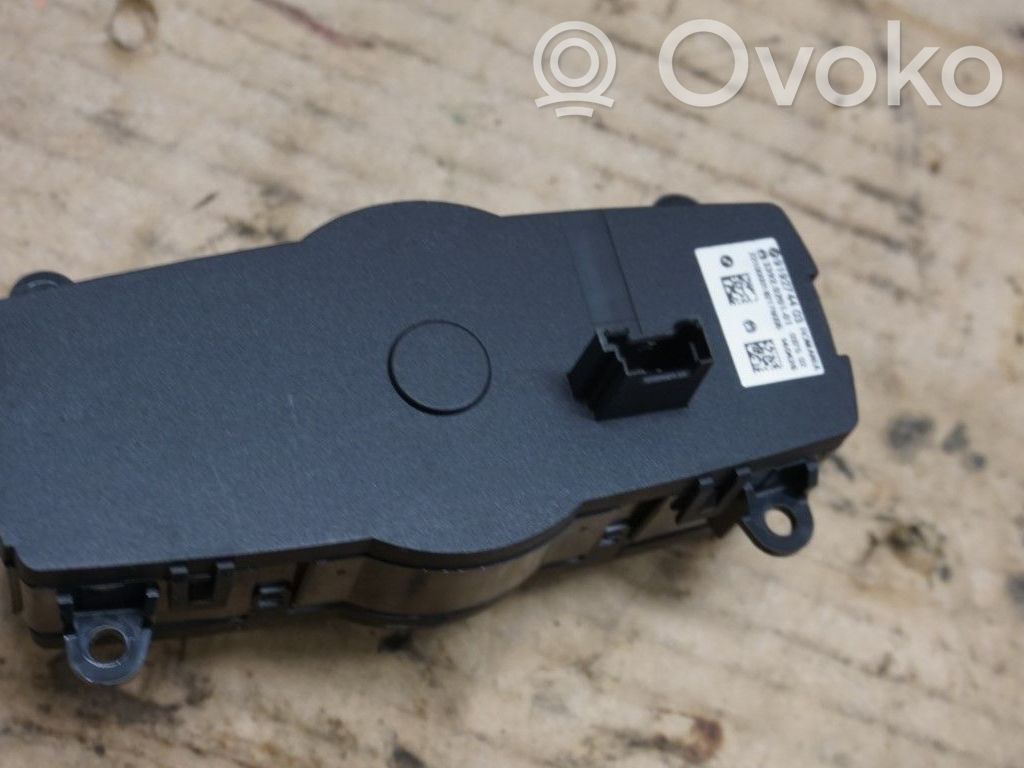 BMW 5 F10 F11 Przełącznik świateł 