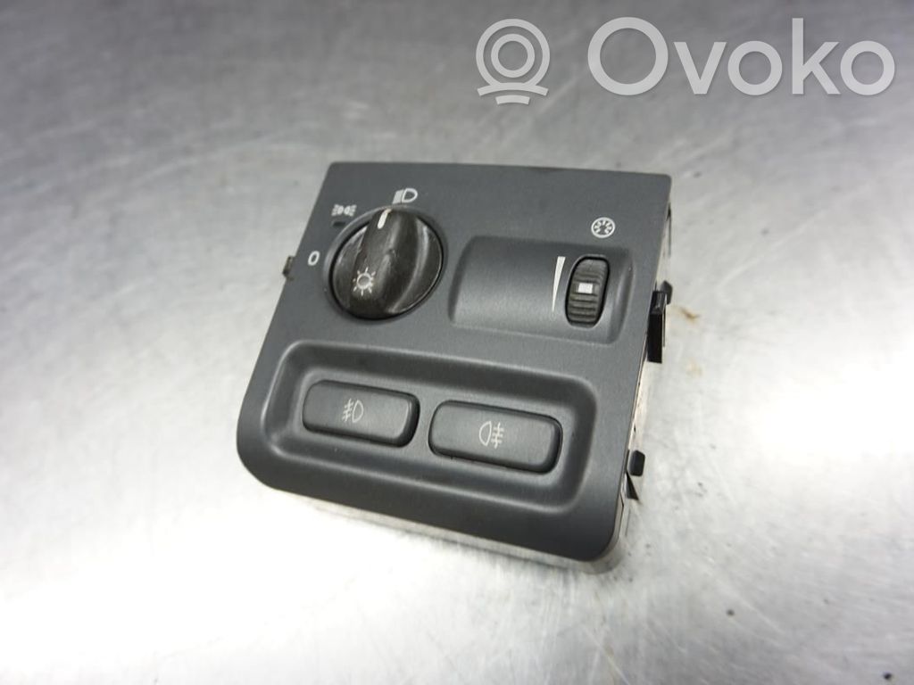 Volvo S40, V40 Light switch 