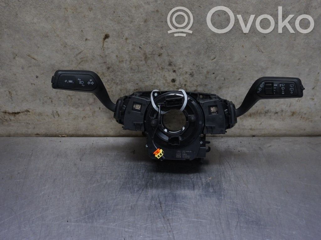 Ford Focus Wiper turn signal indicator stalk/switch 