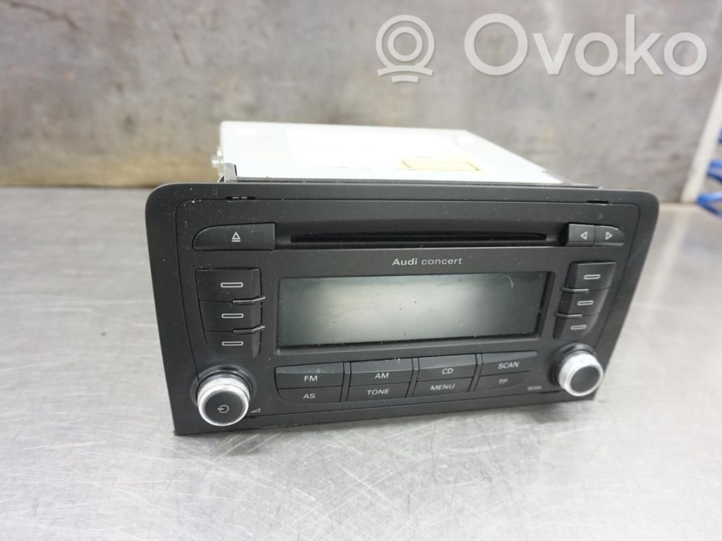 Audi A3 S3 8P Panel / Radioodtwarzacz CD/DVD/GPS 