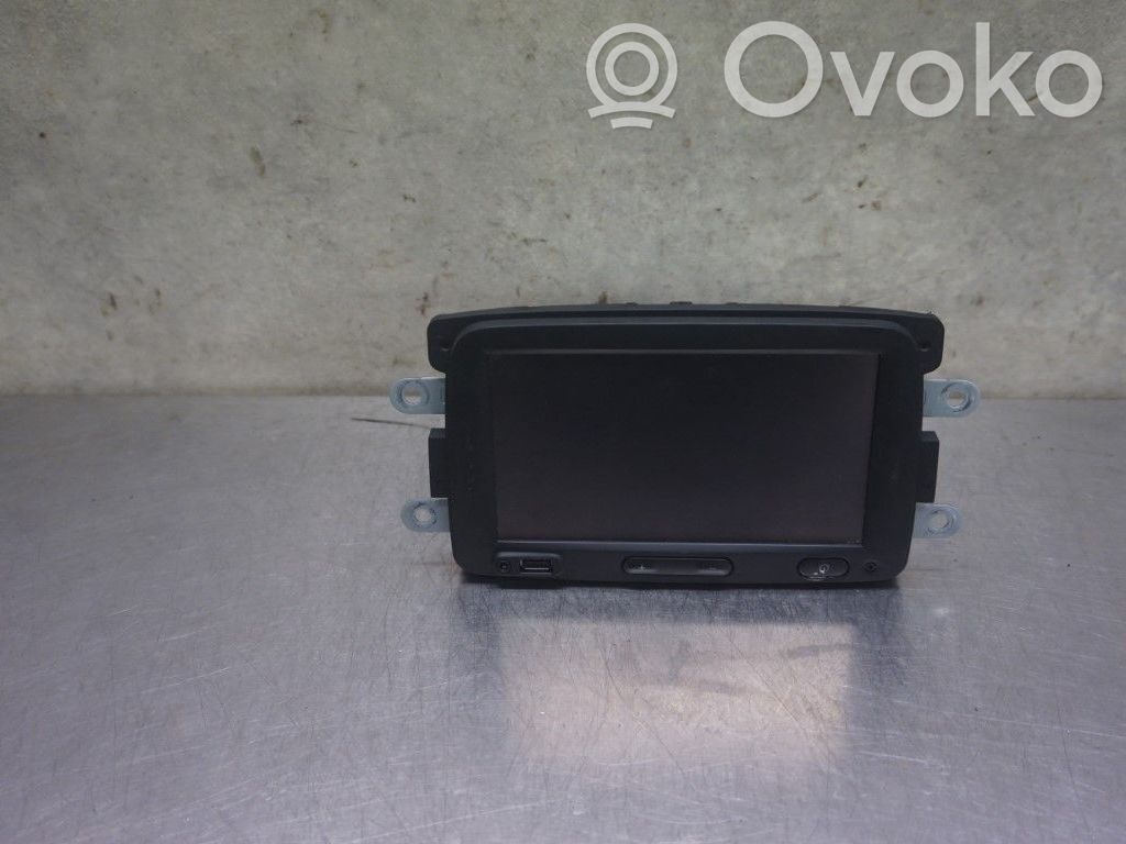 Renault Captur Panel / Radioodtwarzacz CD/DVD/GPS 