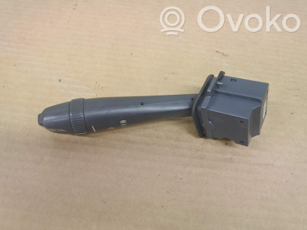 Volvo V70 Manetka / Przełącznik wycieraczek 