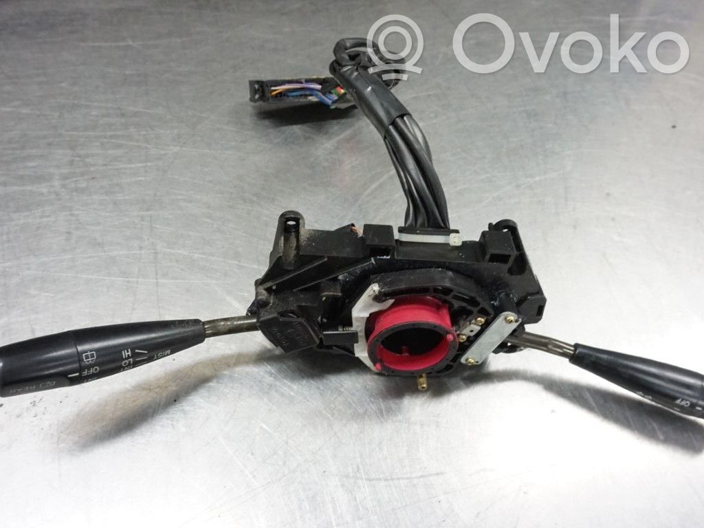 Toyota Corolla E110 Commodo, commande essuie-glace/phare 