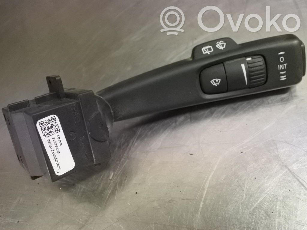 Volvo V70 Pyyhkijän vipu 