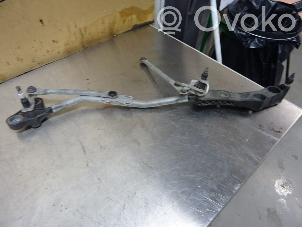 BMW 5 E60 E61 Front wiper linkage 