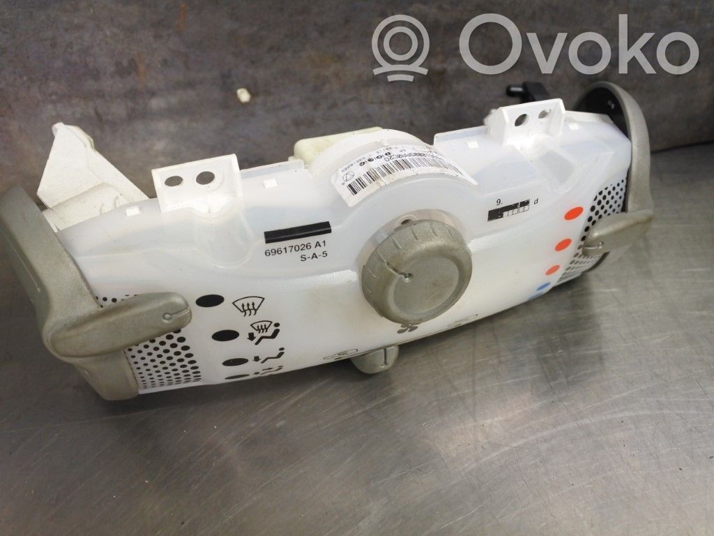 Toyota Aygo AB10 Unitate control climatizare 