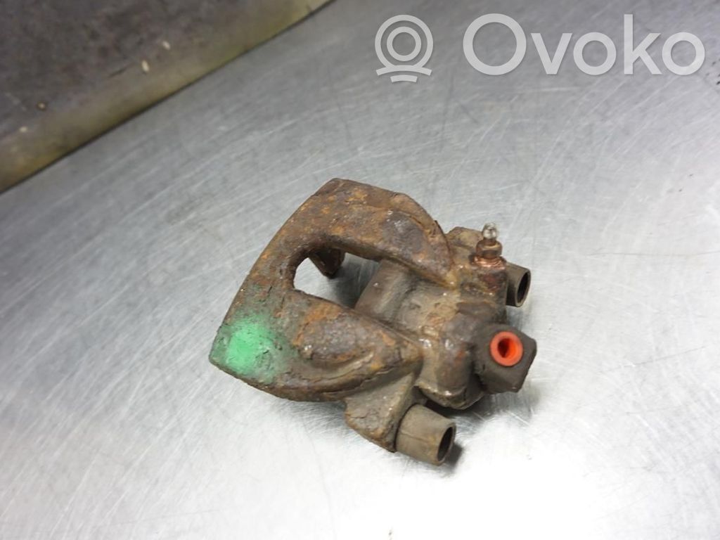 Volvo V70 Tylny zacisk hamulcowy 