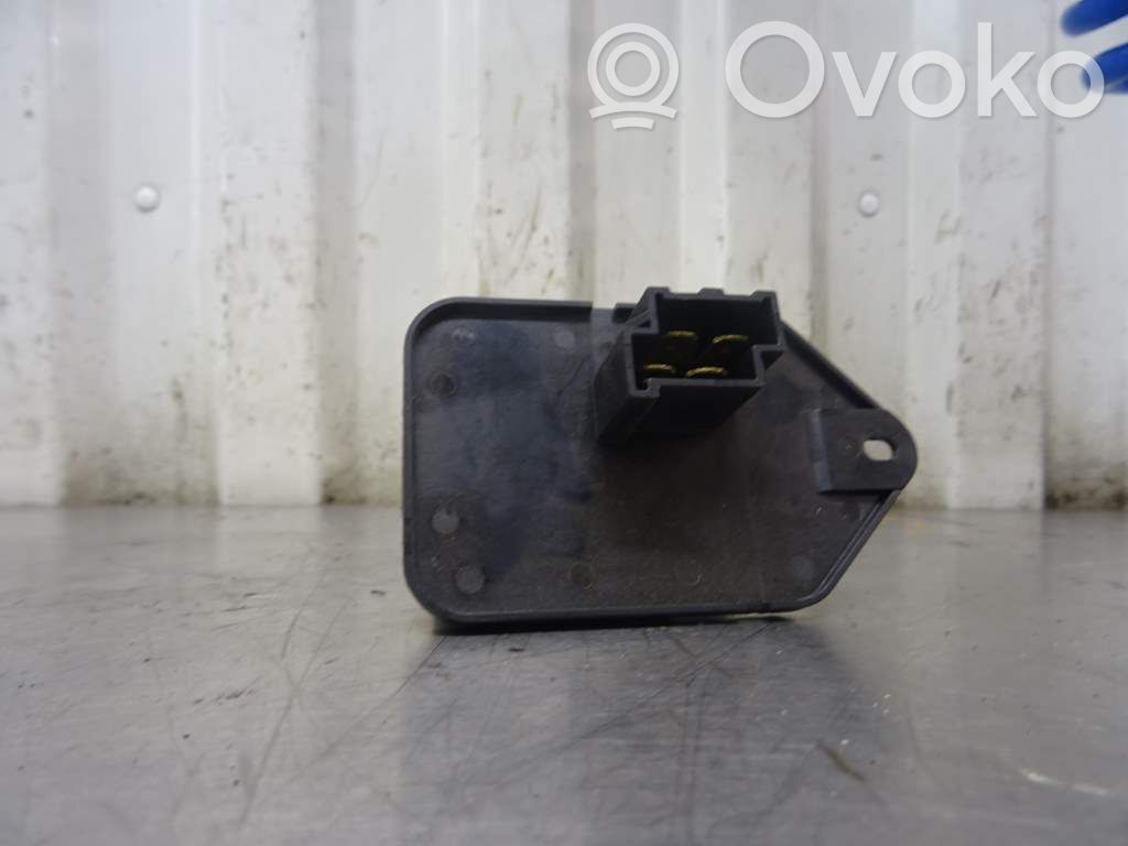 Volvo 850 Rezystor / Opornik dmuchawy nawiewu 