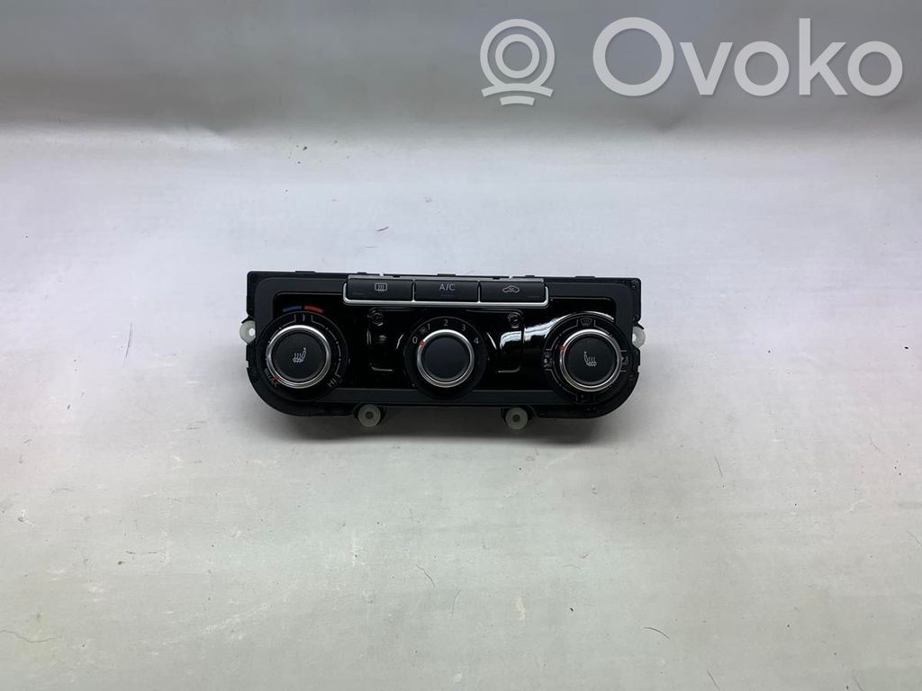 Volkswagen Golf VI Panel klimatyzacji 